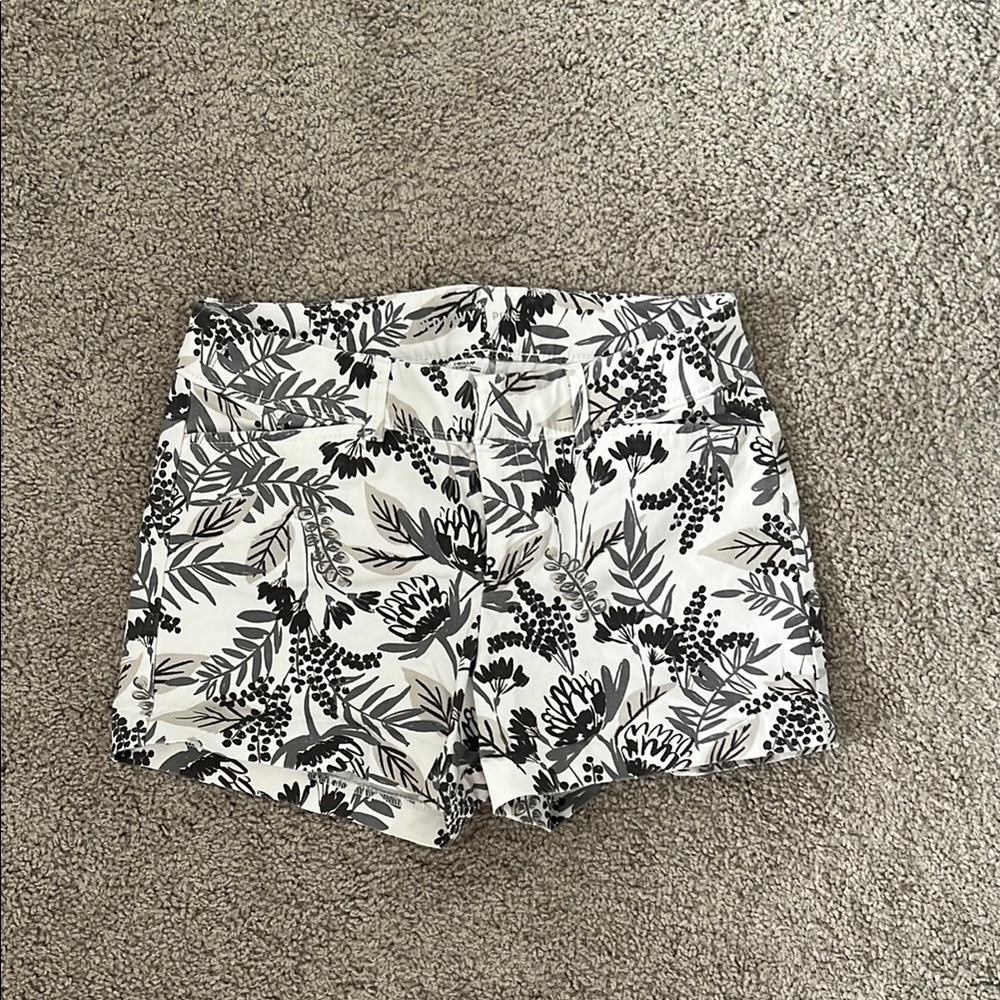 Old Navy Black and White Floral High Waist Shorts